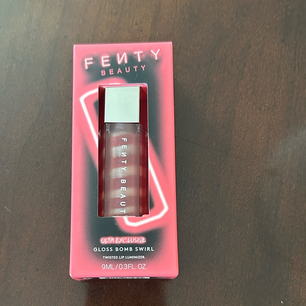Fenty Beauty Gloss Bomb Swirl Bundle - Picture 5 of 6